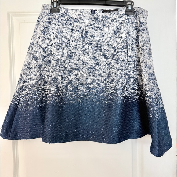 Banana Republic Dresses & Skirts - Banana Rep: Blue & White Gradient Sequin Skirt